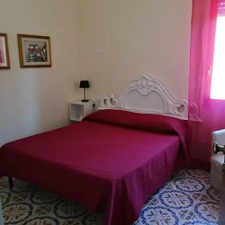 Lägenhet Country House And Orchard 5 Minutes From The Beach *